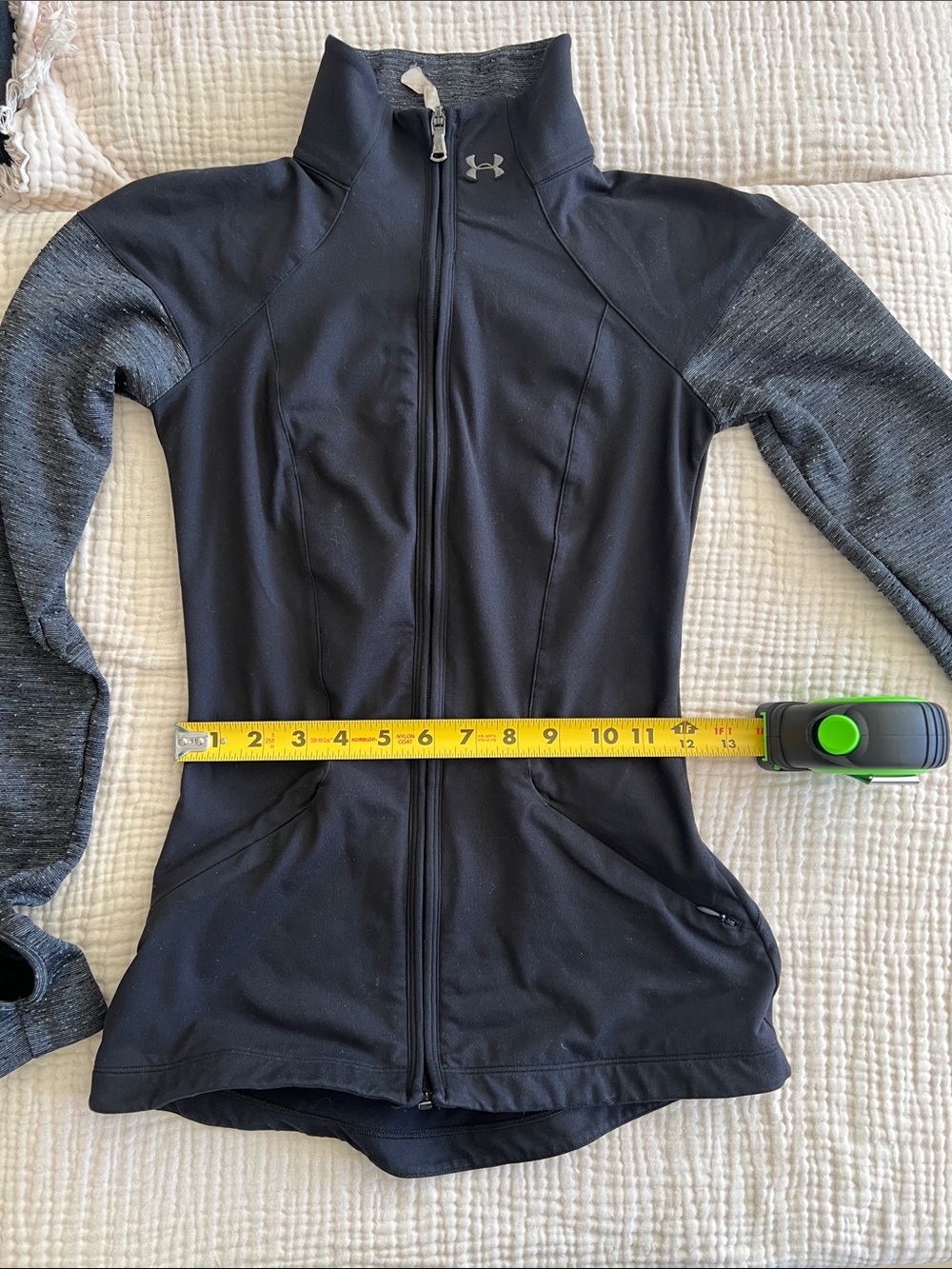 Under Armour Jacket with Charcoal Sleeves - Picture 8 of 14